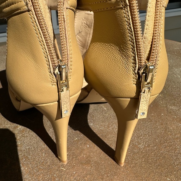 White House Black Market suede like heels 7 1/2 back zipper with peek a boo toe - Picture 9 of 9